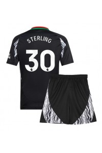 Arsenal Raheem Sterling #30 Babyklær Borte Fotballdrakt til barn 2024-25 Korte ermer (+ Korte bukser)